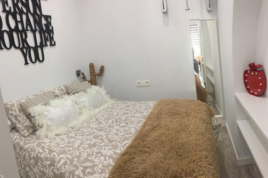 Apartamento De Diseno Centrico A 5 Min De Playa Аликанте Экстерьер фото